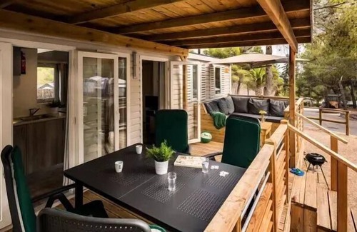 Saint-Julien-des-Landes House | Campsite Eurocamp Village de la Guyonnière * - Mobile home Premium 4 rooms 6 people air-conditioned