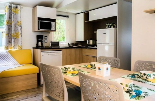 Serignan-Plage House | Campsite L'Etoile de Mer * - Privilege Mobile Home 5 Rooms 8/9 People Air Conditioning