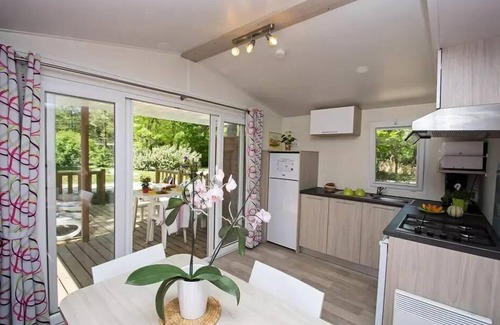 Apt House | Campsite maeva Breathe Le Luberon * - Cottage Provence 3 Rooms 5 People (4 adults + 1 child) Air-conditioned