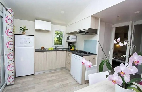 Apt House | Campsite maeva Breathe Le Luberon * - Cottage Provence 3 Rooms 5 People (4 adults + 1 child) Air-conditioned