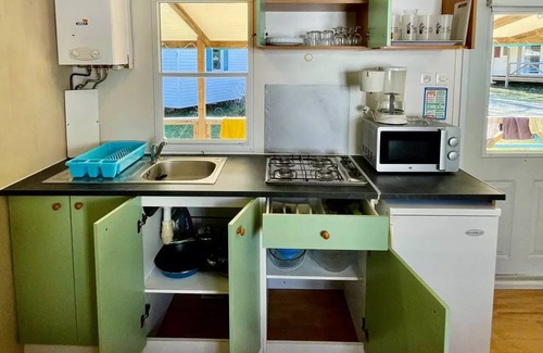 Bouvet Island House | Campsite Quercy Vacances* - 3-room mobile home for 4 people