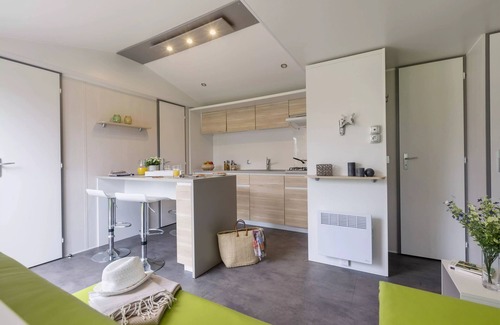 Saint-Julien-des-Landes House | Campsite Village de la Guyonnière * - Comfort Cottage 4 Rooms 6 People