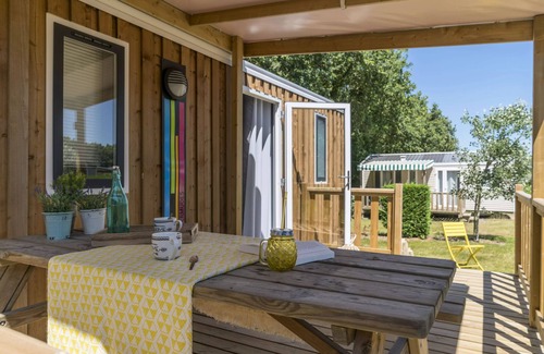 Saint-Julien-des-Landes House | Campsite Village de la Guyonnière * - Comfort Cottage 4 Rooms 6 People