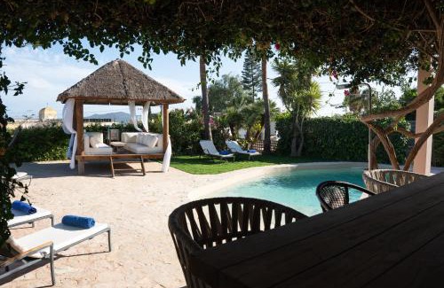 Ibiza Town Villa | Can Calyssa Luxury Villa Near City Center