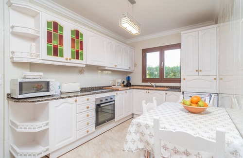 Cala Figuera House | CAN JOAN - Chalet with terrace in Cala Figuera - Santanyí. Free WiFi.