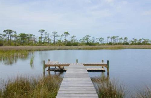 Plantation House | Canal- Bay Front family home 5-bedroom Sleeps 18 POOL coming soon Boat Dock