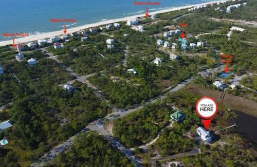 Plantation House | Canal- Bay Front family home 5-bedroom Sleeps 18 POOL coming soon Boat Dock