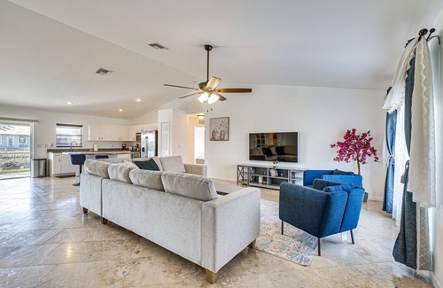 Burnt Store House | Canal-Front Cape Coral Home w/Fire Pit, By Beach!