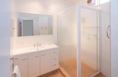 Yallingup Apartment | Canal Rocks Beachfront Apartments