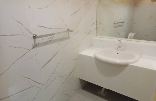Faisalabad Hotel | Canal View Hotel