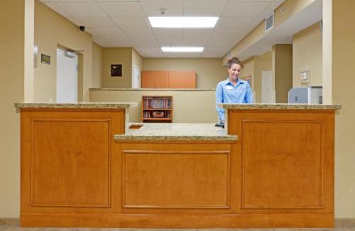 Sybertsville Hotel | Candlewood Suites Hazleton by IHG