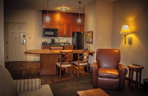 New Iberia Hotel | Candlewood Suites New Iberia by IHG