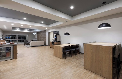 Shelbyville Hotel | Candlewood Suites Shelbyville by IHG