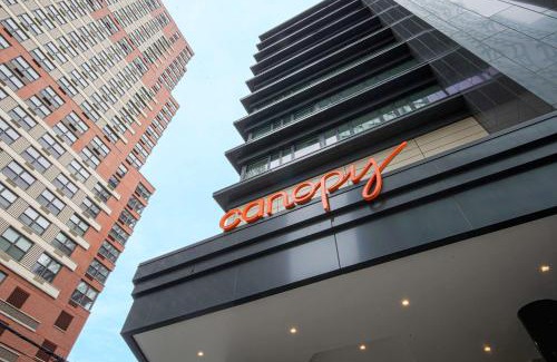 Downtown Jersey City Hotel | Canopy By Hilton Jersey City Arts District
