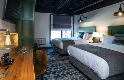Ranier Hotel | Cantilever Hotel, Trademark Collection by Wyndham