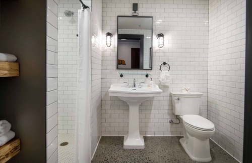 Ranier Hotel | Cantilever Hotel, Trademark Collection by Wyndham