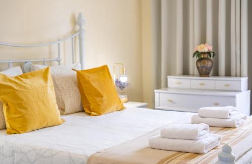 Sao Pedro Apartment | Cantinho dos Ilhéus by ALMA Holiday Rentals