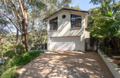 Avoca Beach House | Canto do Sol - 4BR Avoca Getaway