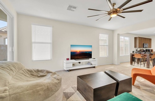 Maricopa County House | Canyon Views, Master Suite KING bed, Pet Friendly!