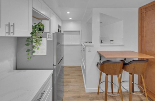 University Heights House | Canyonview Studio Suite