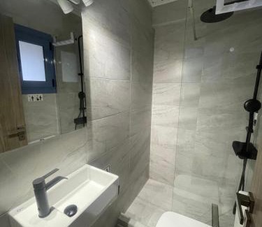 Lavreotiki House | Cap Sounion, Seafront Apartment