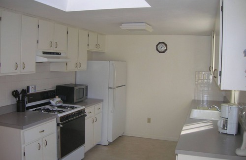 Yarmouth Port Cottage | CAPE ECAPE IS WAITING FOR YOU!