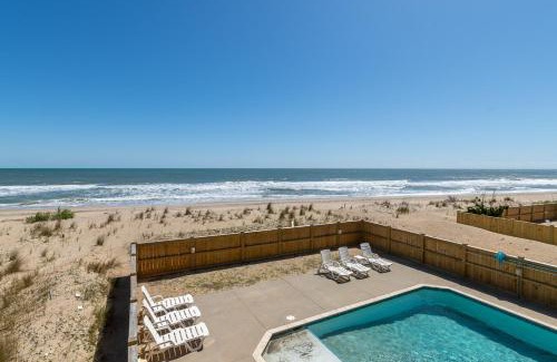 Buxton House | Cape Point Retreat 7 Bedroom Home by KEES Vacations