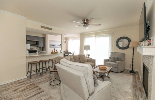 Horseshoe Bay Condo | Cape Terrace Waterfront Oasis