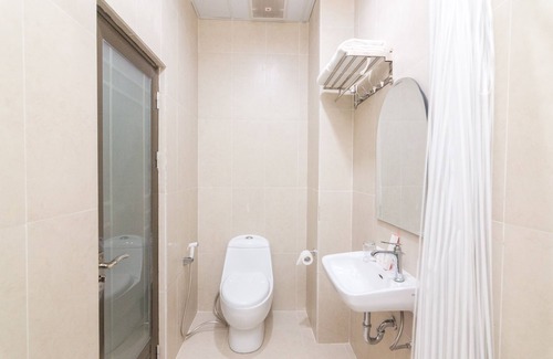 Batam Hotel | Capital O 1867 Kara Guest House