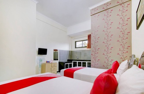 Sidomulyo Hotel | Capital O 90151 Guest House 180