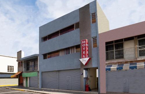 Celaya Hotel | Capital O Hotel Diez