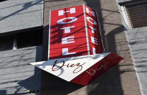 Celaya Hotel | Capital O Hotel Diez