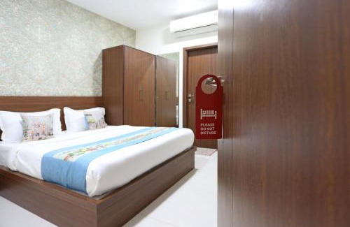 Sindhi Camp Hotel | Capital O Swastika