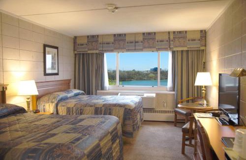 York - Haig Hotel | Capri Inn