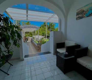 Anacapri Bed & Breakfast | Capri Melody