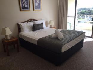Broadbeach Apartment | Capricornia Apartments