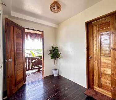 Pilar Apartment | Captain CLIFFs House