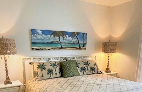 Sailhouse House | Captain Quarters at RRYC