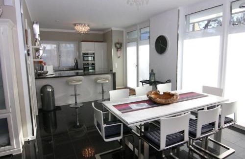 Karlshagen House | Captain's House Comfortable holiday residence