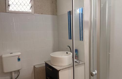 Honiara Apartment | Captivating 1-Bed Studio in Honiara