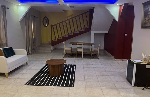 West Coast Division House | Captivating 5-bedroom Duplex With 4 Toilets