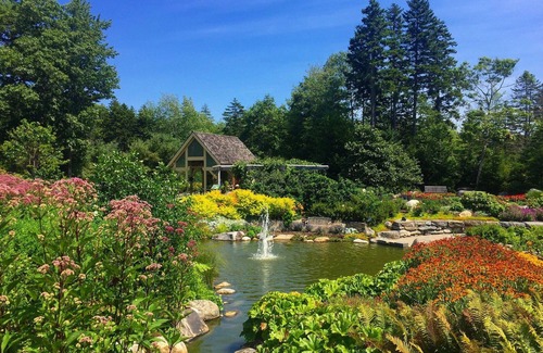 Ocean Point Hotel | Captivating Ocean View Escape in Mid-Coast Maine | Seasonal Outdoor Pool