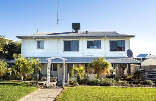 Seabird House | Cardawarrah- Family Friendly Home