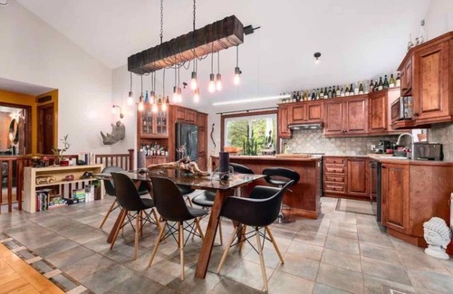 Saint-Etienne-De-Bolto House | Cardinal Lake house just 1 hour from Montreal