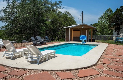 Pipe Creek House | Cardinal Bluff Retreat