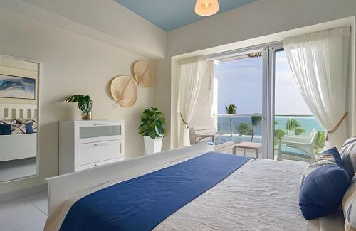 Juan Dolio - El Pueblo Apartment | Caribbean Beachfront Suite