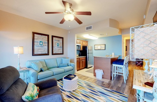 Sunnyside Resort | Carillon Beach Inn by Vacasa
