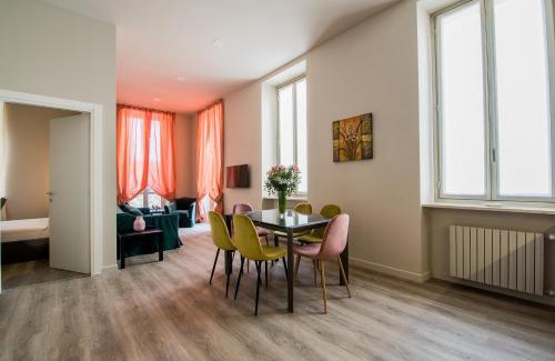 Historic Centre Apartment | Carlina Palace by Varental