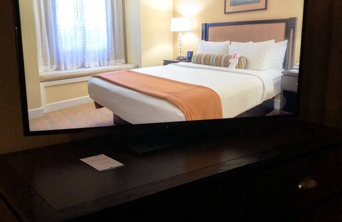 Carlsbad Village Resort | Carlsbad Inn Beach Resort