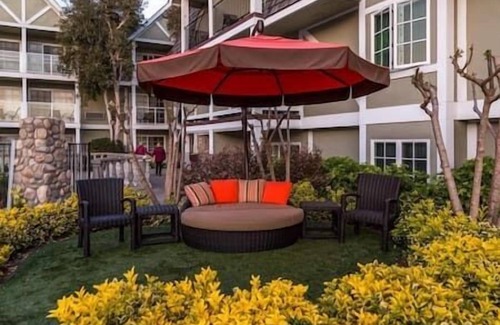 Carlsbad Hotel | Carlsbad Inn Beach Resort & Spa, Gym. Pool, Hot Tub